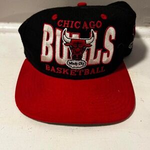 Vintage retro y2k Chicago bulls two toned 47 brand wool SnapBack hat cap